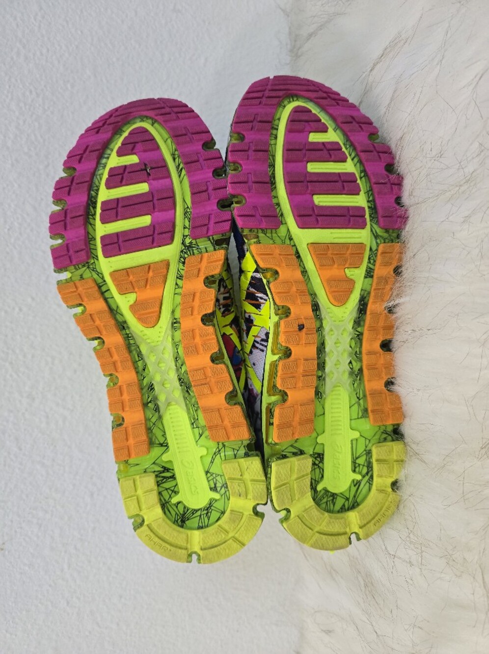 ASICS 2015 New York City Marathon Running Shoes - Picture 9 of 10